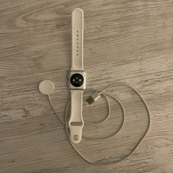 Apple Watch Series 1, 38mm - Picture 4 of 5